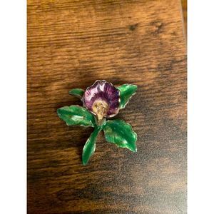 Purple Enameled Pansy Brooch Pin Gold Tone Leaves Scarf Dress Cute EUC
